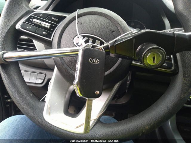 KNDEPCAA3M7129664 KIA Seltos Lx
