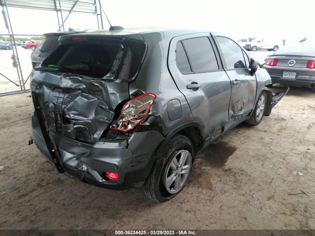 Chevrolet TRAX LS 2020 3GNCJKSB0LL303623 Image 4