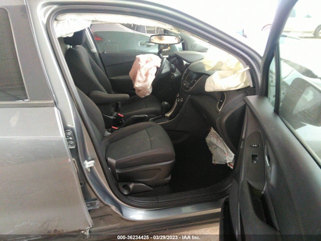 Chevrolet TRAX LS 2020 3GNCJKSB0LL303623 Image 5