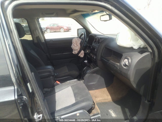 1C4NJRFB6ED822561 Jeep Patriot Latitude
