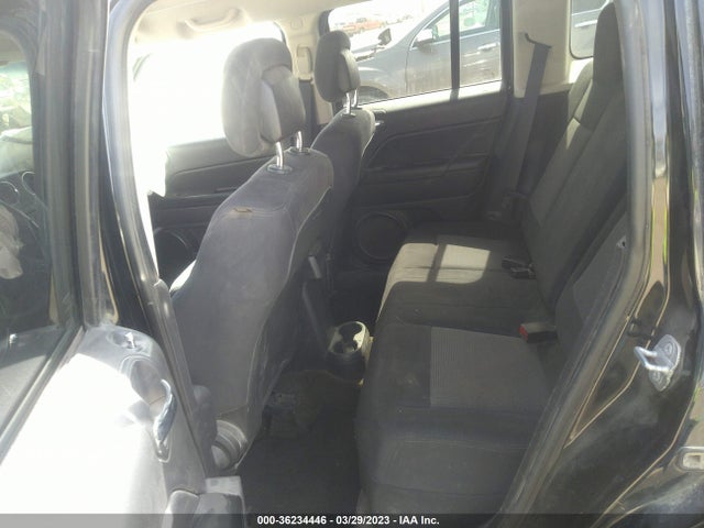 1C4NJRFB6ED822561 Jeep Patriot Latitude