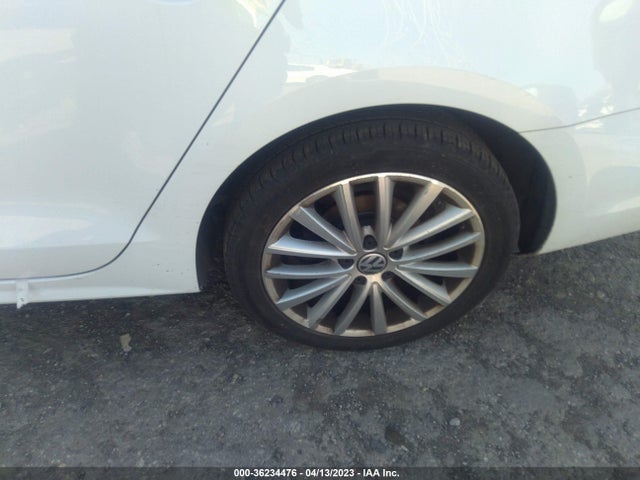 3VWL17AJXGM239859 Volkswagen Jetta Sedan 1.8t Sel