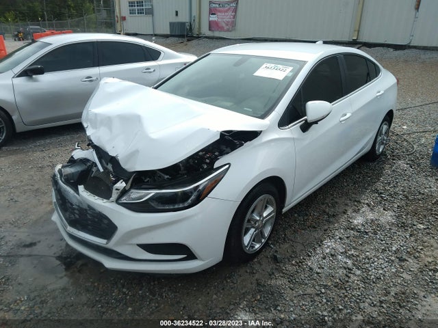 Chevrolet CRUZE LT 2018 1G1BE5SM8J7204134 Image 2