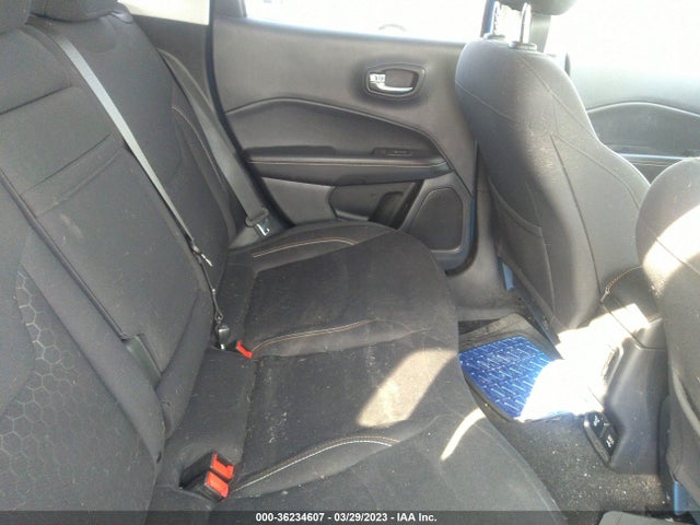 3C4NJCAB9KT677705 Jeep Compass Sport