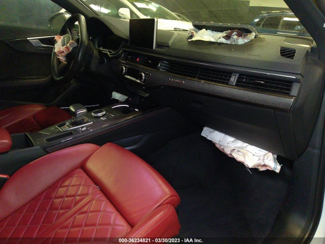 WAUB4AF44KA031307 Audi S4 Premium Plus