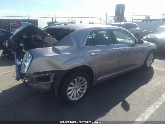 2C3CCAAG5EH327295 Chrysler 300