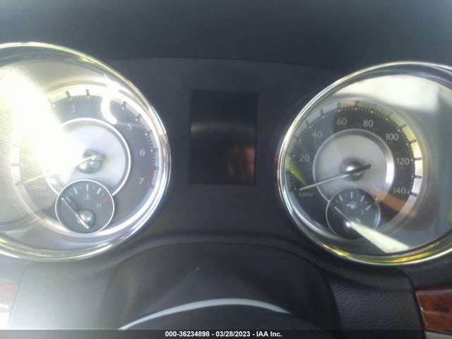 2C3CCAAG5EH327295 Chrysler 300