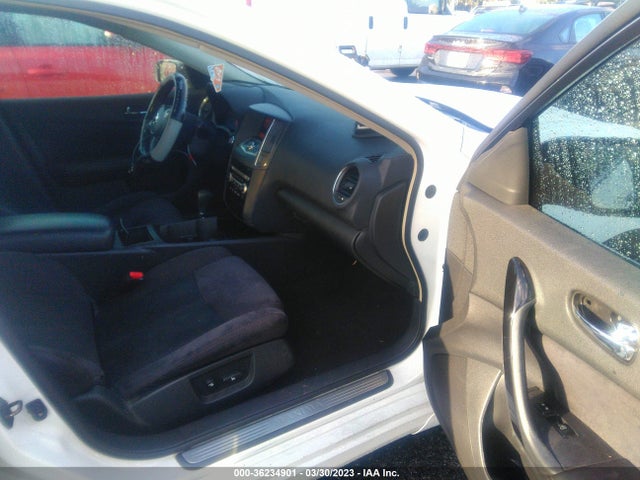 2010 NISSAN MAXIMA 3.5 S VIN: 1N4AA5AP3AC835624