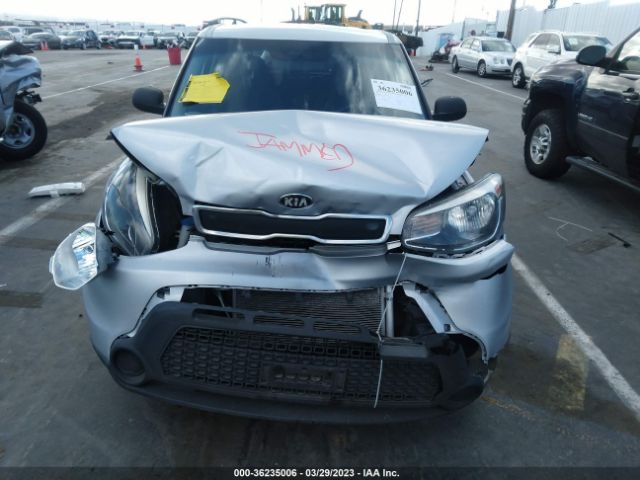 KNDJN2A2XF7804811 KIA Soul Base