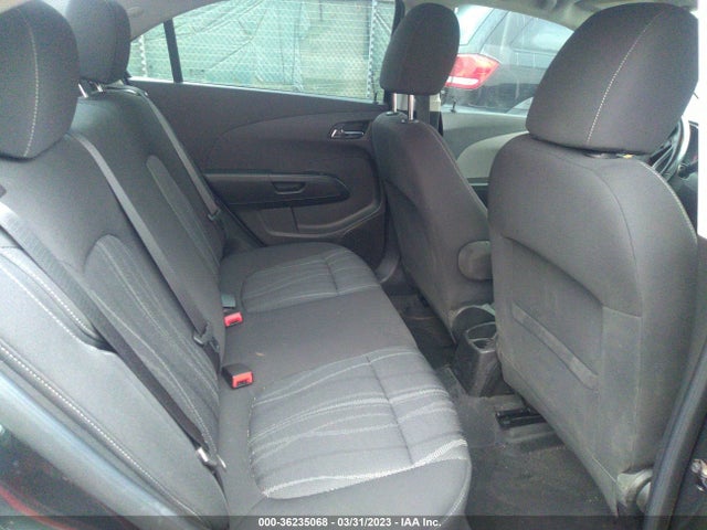 Chevrolet SONIC LT 2018 1G1JD5SH3J4102064 Image 9