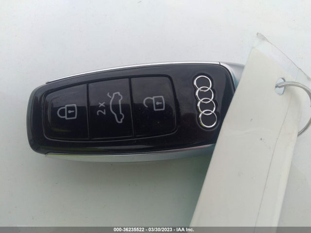 Audi A8 L 2019 WAU8EAF82KN025007 Image 11