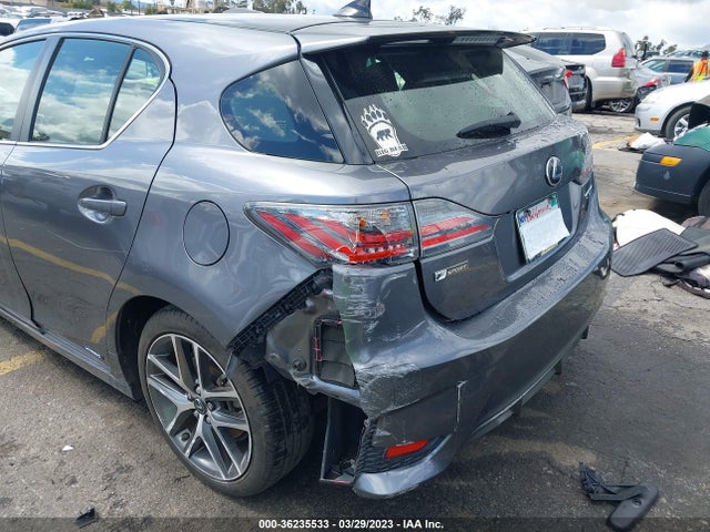 JTHKD5BHXF2219766 Lexus CT 200H