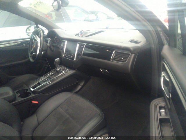 2018 Porsche Macan, VIN: WP1AA2A51JLB08682