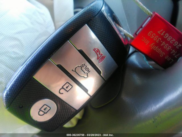 KNDJP3AE6J7027434 KIA Soul Ev Ev-e