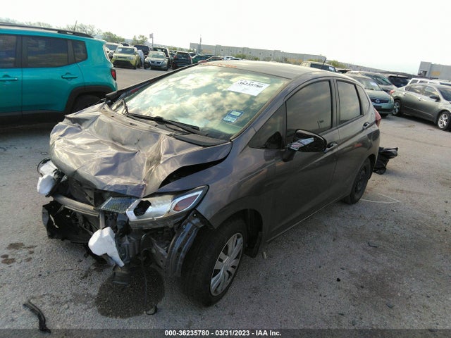 Honda FIT LX 2016 JHMGK5H52GS012041 Image 2