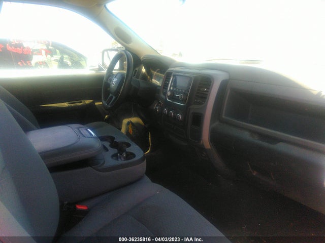 RAM 1500 Express 2017 3C6JR6AG8HG592447 Image 6