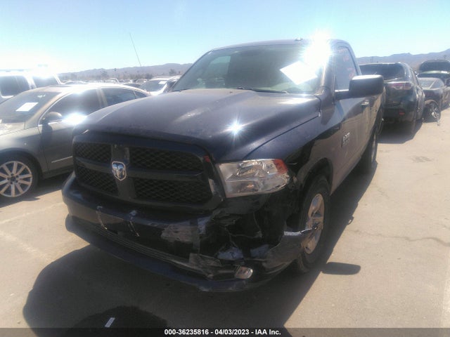 2017 RAM 1500 EXPRESS VIN: 3C6JR6AG8HG592447