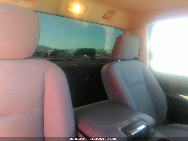 2017 RAM 1500 EXPRESS VIN: 3C6JR6AG8HG592447