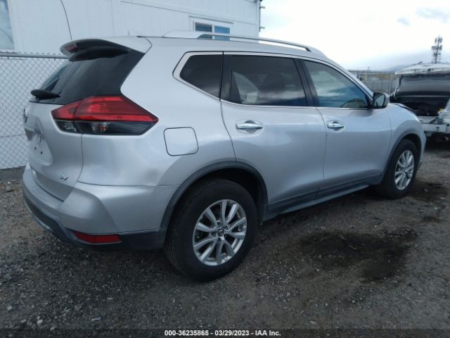KNMAT2MT9HP586762 Nissan ROGUE SV