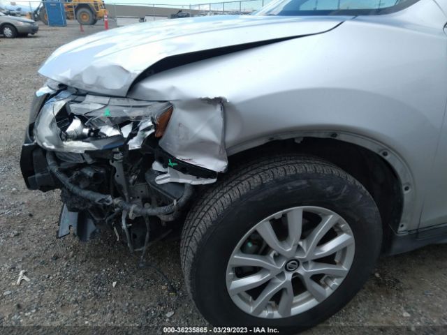 KNMAT2MT9HP586762 Nissan ROGUE SV