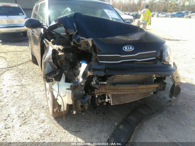 KNDJN2A25J7564222 KIA Soul Base