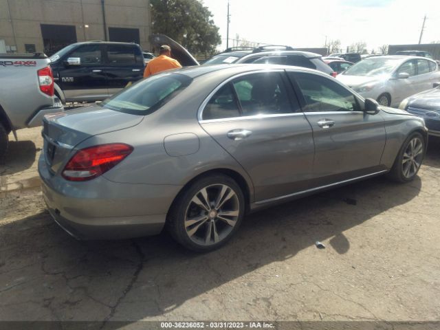 55SWF4JB4FU070593 Mercedes-Benz C-class C 300