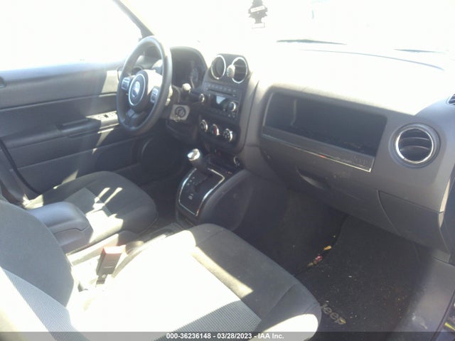 Jeep Patriot Altitude Edition 2015 1C4NJRBB9FD438989 Image 5