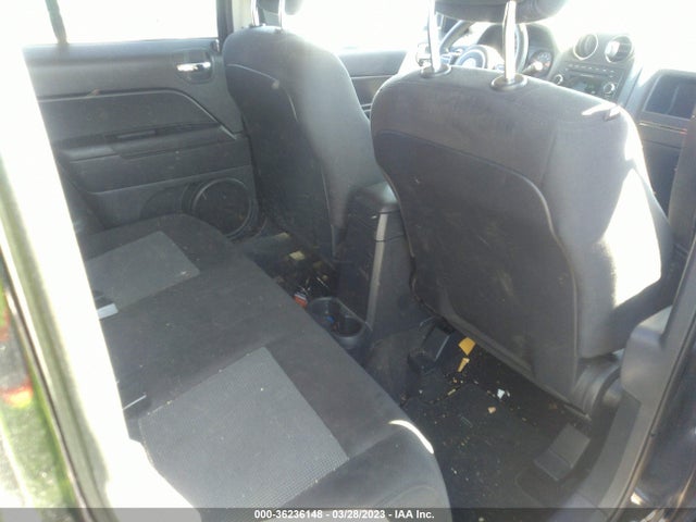 Jeep Patriot Altitude Edition 2015 1C4NJRBB9FD438989 Image 8
