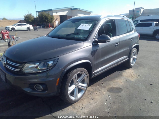WVGAV3AX8EW009418 Volkswagen Tiguan R-line