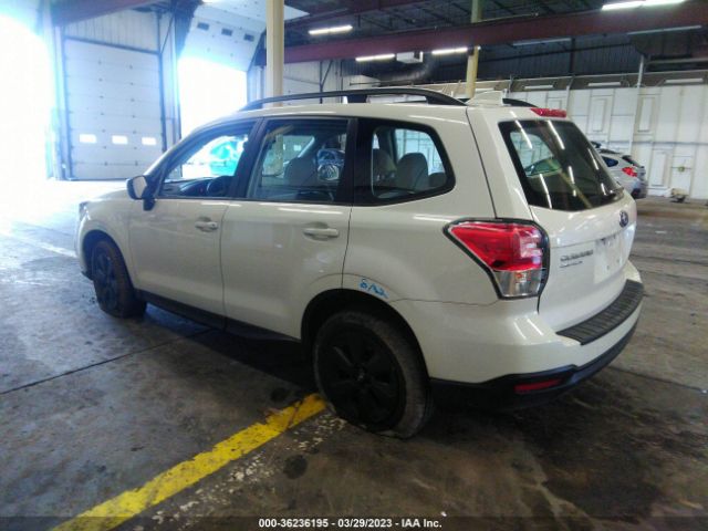 JF2SJABC3HH527631 Subaru FORESTER