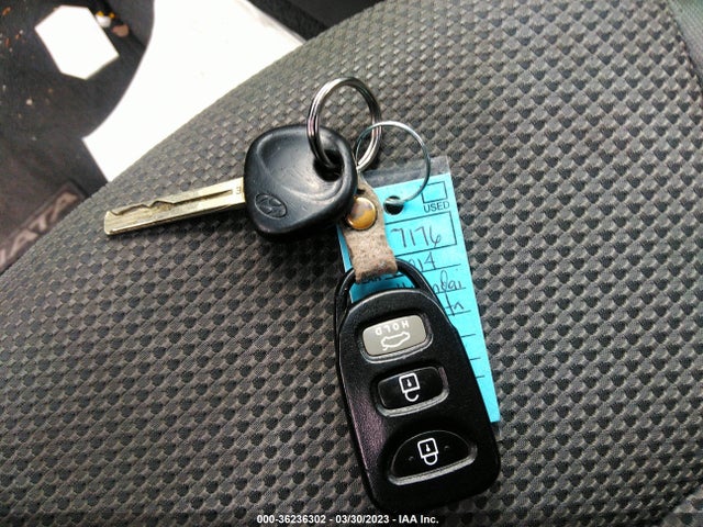 Hyundai SONATA GLS 2014 5NPEB4AC7EH865350 Image 3