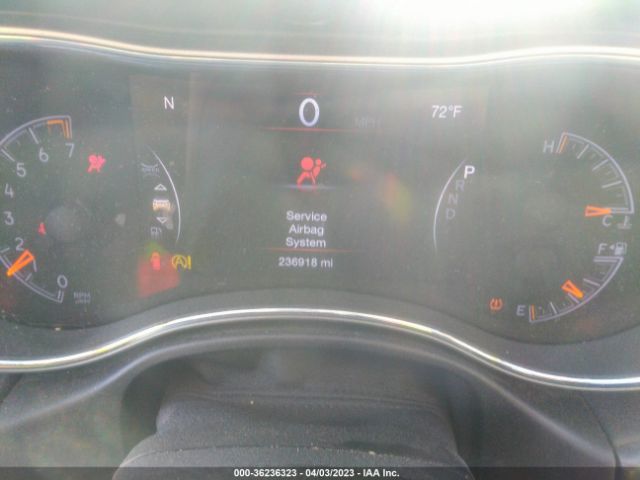 1C4RJEAGXHC868823 Jeep Grand Cherokee Altitude