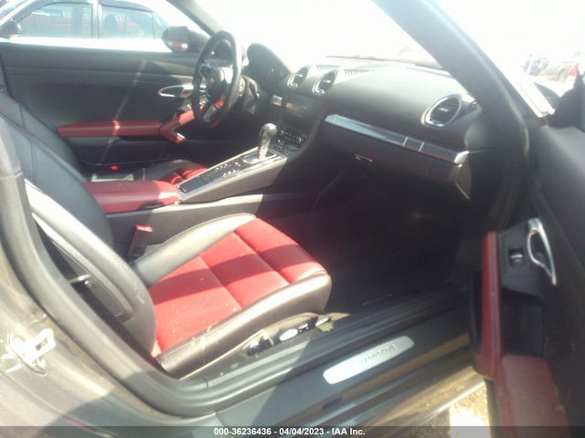 2019 Porsche 718, VIN: WP0AA2A82KS260585