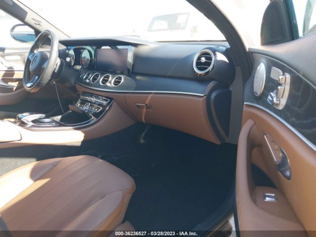 WDDZF4JB2HA078126 Mercedes-Benz E-class E 300