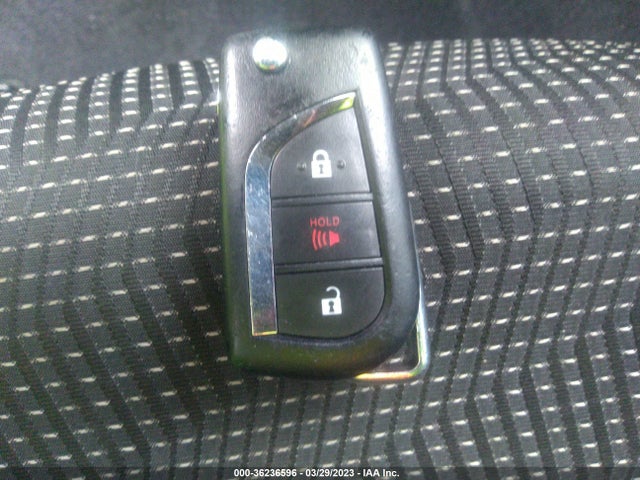 Toyota COROLLA IM 2017 JTNKARJE7HJ528625 Image 3