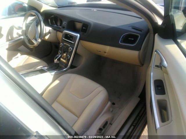 YV126MFK0F1349518 Volvo S60 T5 Drive-e Premier