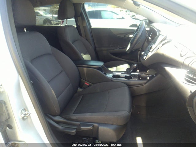 Chevrolet MALIBU LT 2018 1G1ZD5ST4JF239168 Image 5
