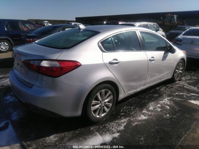 KNAFX4A60G5446904 KIA FORTE LX