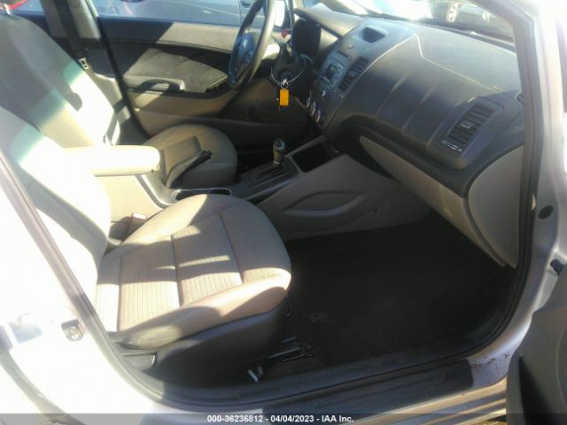 KNAFX4A60G5446904 KIA FORTE LX