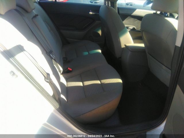 KNAFX4A60G5446904 KIA FORTE LX