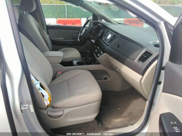 KNDMB5C12G6203086 KIA SEDONA LX