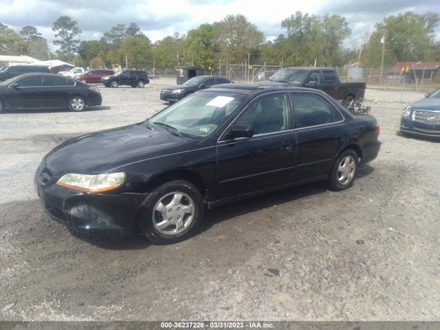 1998 HONDA ACCORD SDN EX VIN: 1HGCG5656WA247052