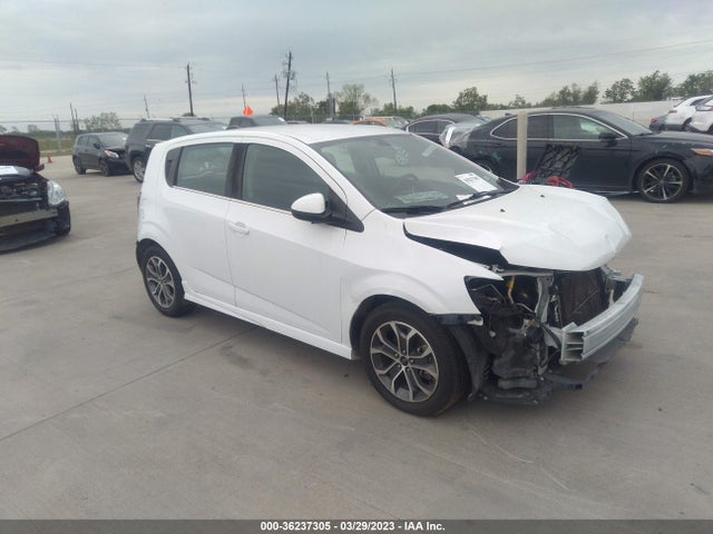 Chevrolet SONIC LT 2018 1G1JD6SH3J4103737 Image 1