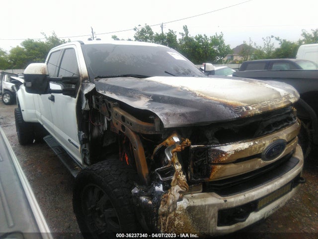 2018 Ford F-450, VIN: 1FT8W4DT3JEB00899