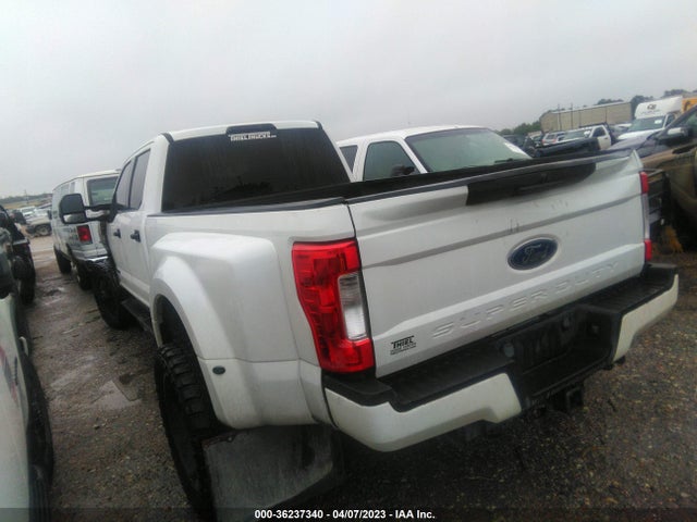 2018 Ford F-450, VIN: 1FT8W4DT3JEB00899