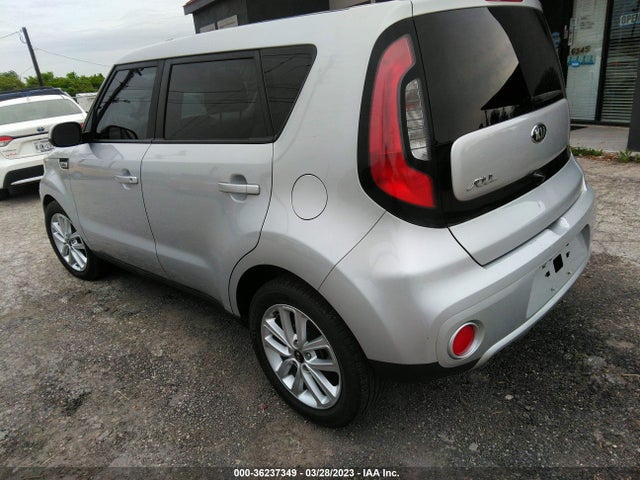 KIA SOUL + 2018 KNDJP3A59J7505197 Image 3
