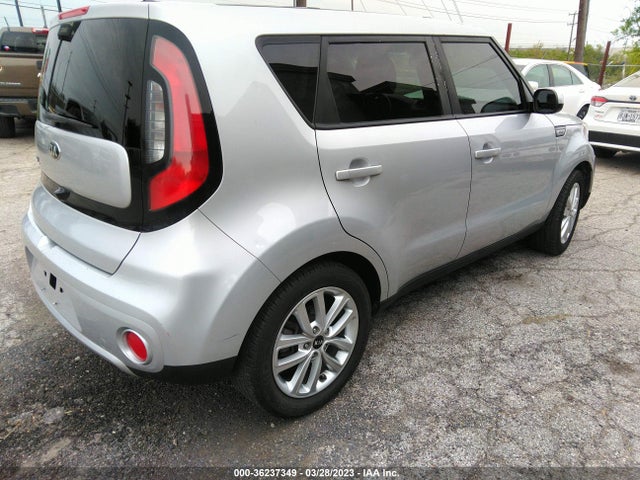 KIA SOUL + 2018 KNDJP3A59J7505197 Image 4