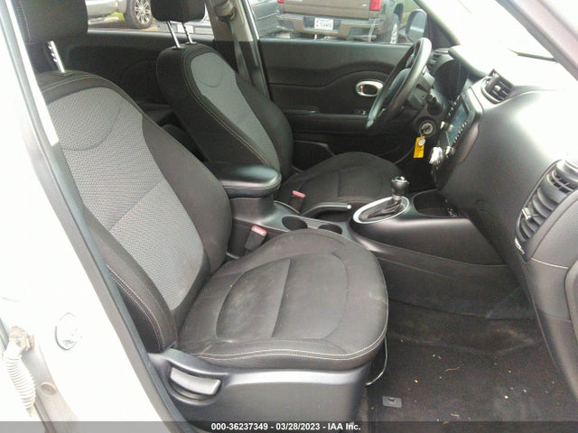 KIA SOUL + 2018 KNDJP3A59J7505197 Image 5