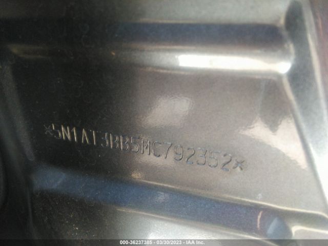 5N1AT3BB5MC792352 Nissan ROGUE SV