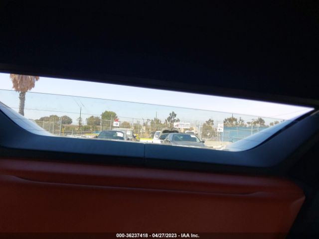 WBY2Z6C51KVG97727 BMW I8